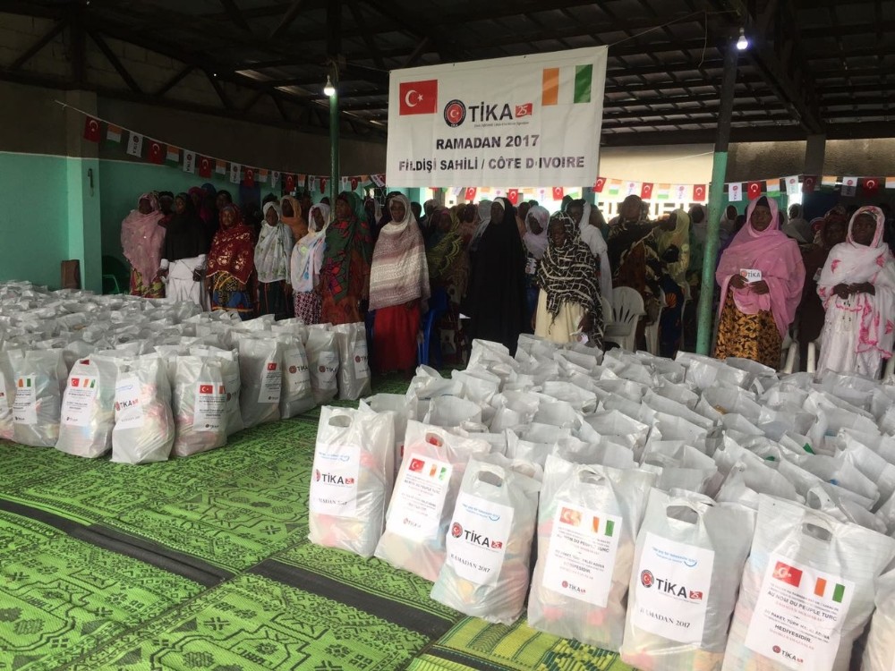 TİKA’dan Afrika’nın en batısına dostluk eli