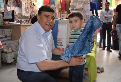 Emet Belediye Başkanı Mustafa Koca: “Yetimler gülerse dünya güler”