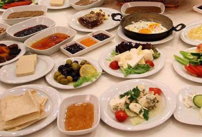 Sağlık Bakanlığı'nca, bayram kahvaltısında, gün içerisinde tüketilecek şeker miktarı göz