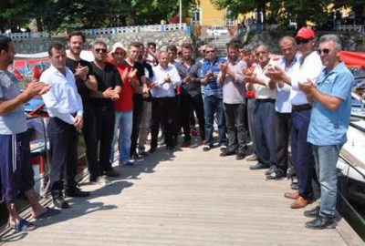 Gölyazı’da kayıkçılar eylem yaptı