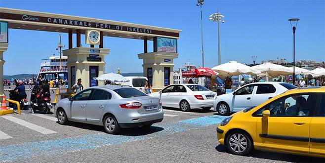 Tatilciler ‘erken’ dönüş yolunda