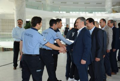 Başkan Akyürek, belediye personeliyle bayramlaştı