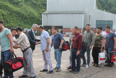 Demirci madenci ile bayramlaştı