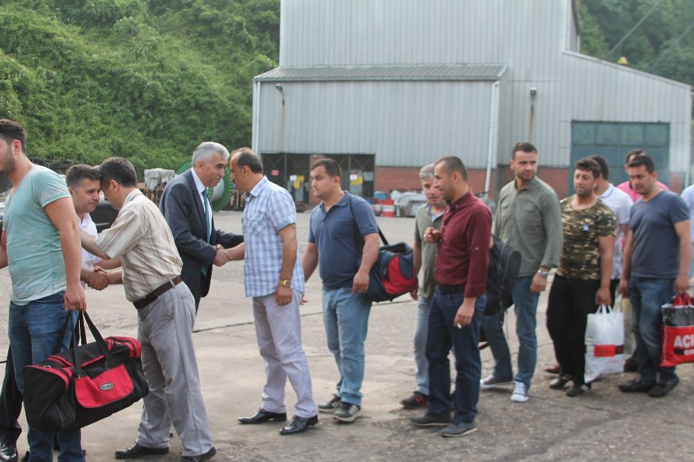 Demirci madenci ile bayramlaştı