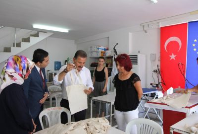 Toroslar Belediyesi’nin, tekstil sektörüne 80 kişi kazandıracağı proje devam ediyor