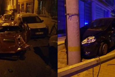Bursa’da iki otomobil çarpıştı, büyük panik yaşandı