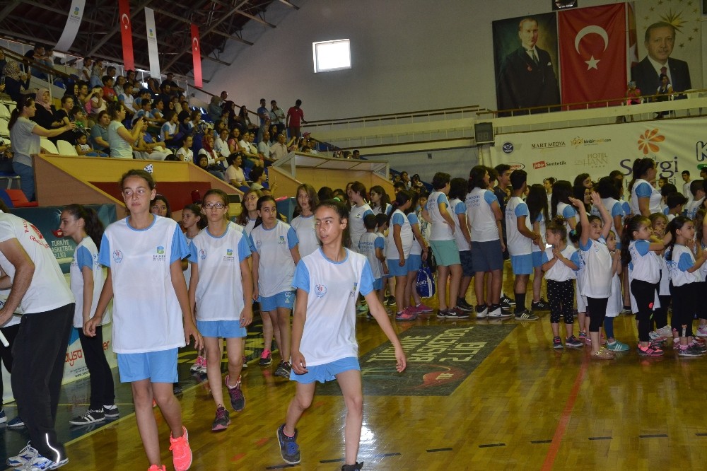 Yaz Spor Okulları açıldı