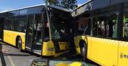 İki metrobüs kafa kafaya çarpıştı: Yaralılar var