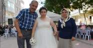 Damatsız da olsa düğün hayaline kavuştu