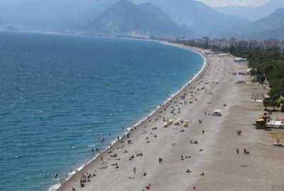 Antalya’da 88 yılın en sıcak günü yaşandı