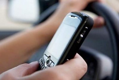 Araç kullanırken cep telefonuyla arama yapmak, çalan telefona cevap vermek,