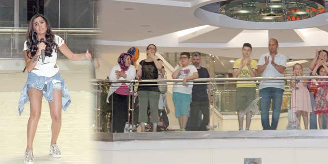 Karton Mağazası’ndan renkli konser