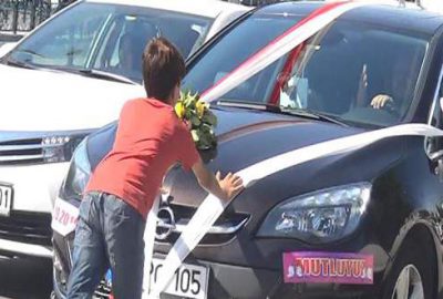 Bahşiş almak için canlarını hiçe sayıyorlar