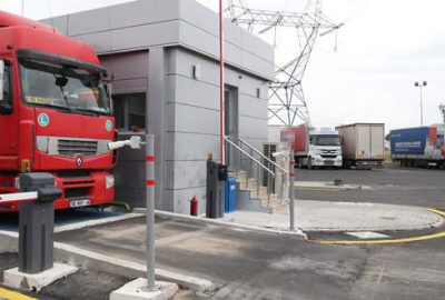 Bursa’da mobil gümrüklü TIR parkı açıldı