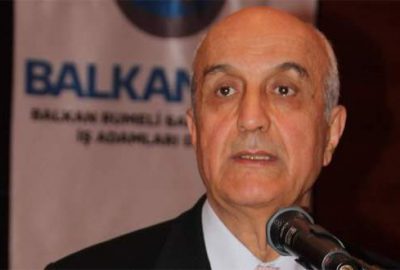 Denizde fenalaşan eski rektör hayatını kaybetti