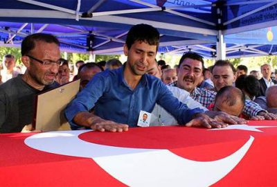 Şehit polis son yolculuğuna uğurlandı