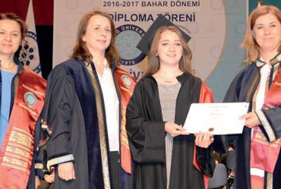 Sağlık Bilimleri’nde diploma heyecanı