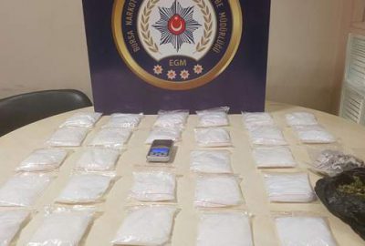 Bursa’da uyuşturucu operasyonu: 5 tutuklama