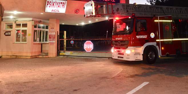 Hastanede yanarak can verdi