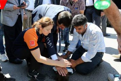 Yaralıya ilk müdahale Vali Küçük’ten