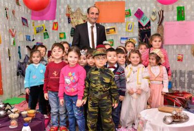 Anne şefkatiyle eğitim