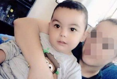 3 yaşındaki oğlunu şarj kablosuyla boğarak öldürdü