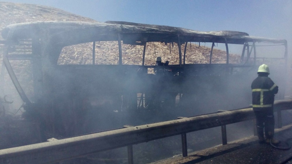 Şanlıurfa’da yanan otobüste 22 kişi yaralandı