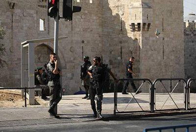 3 Filistinliyi öldüren İsrail polisi Mescid-i Aksa’yı kapattı