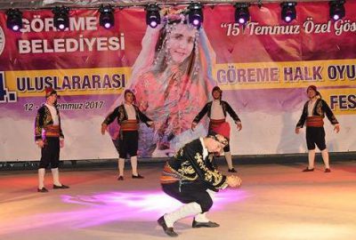 Nevşehir'deki 4. Uluslararası Göreme Halk Oyunları Festivali'ne katılan konuk ekipler