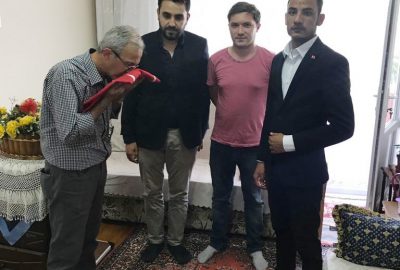 Şehit Kaymakamın ailesinden alınan Türk Bayrağı, Cumhurbaşkanına ulaştırılmak üzere yola çıkarıldı