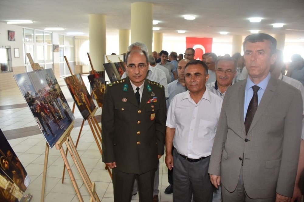 Edremit’te 15 Temmuz Sergisi Edremit’te 15 Temmuz Sergisi