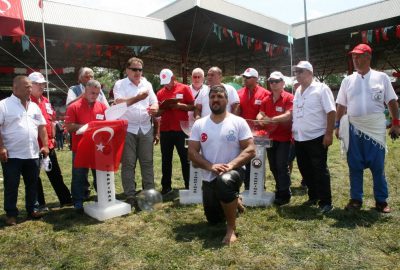 Tarihi Kırkpınar Yağlı Güreşleri’nde başpehlivanlık ilk tur kura çekimi yapıldı