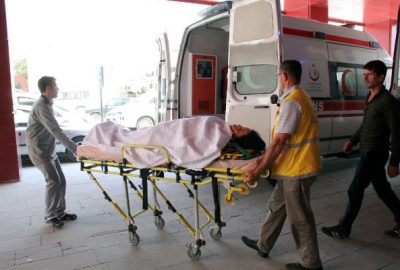 Havza’da traktör devrildi: 2 yaralı