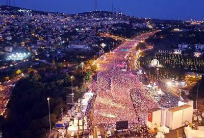 15 Temmuz’un yıldönümünde Türkiye meydanlarda