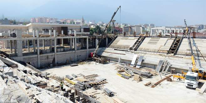Türkiye’nin en büyük spor kompleksi hızla yükseliyor