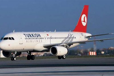 Yolcusu kalp krizi geçiren uçak acil iniş yaptı