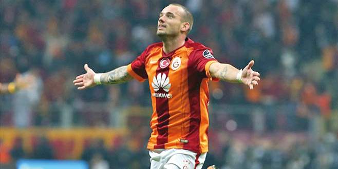 Sneijder neden gitti?