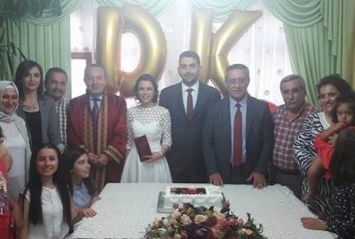 Şahiner genç çiftin mutluluğuna ortak oldu