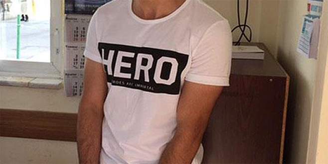 Erzurum’da ‘Hero’ yazılı tişört giyen 2 kişiye gözaltı