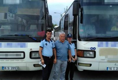 Bursa’da ikiz plakalı otobüslerle servis yaparken yakalandılar