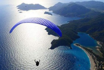 Muğla'nın Fethiye ilçesindeki Babadağ Hava Sporları ve Rekreasyon Merkezi'nde, ocak