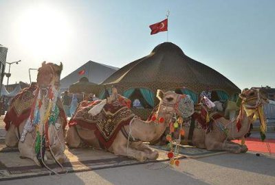 Çorum'da ikincisi düzenlenen Yöresel El Sanatları ve Hediyelik Eşya Alışveriş