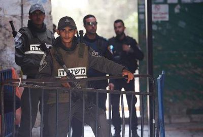 İsrail, 50 yaş altı Müslümanların mescide girişini yasakladı