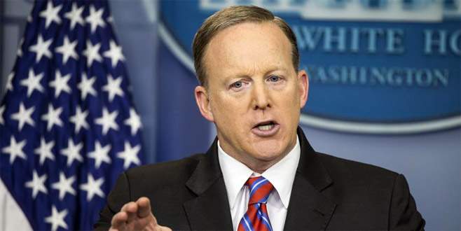 Beyaz Saray Sözcüsü Spicer istifa etti