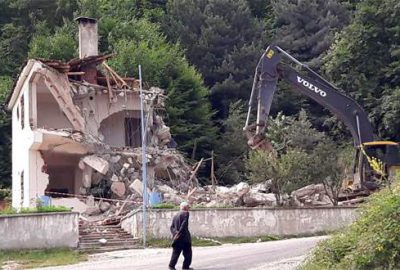 Bursa’da 28 yıl süren dava sonunda köy konağı yıkıldı