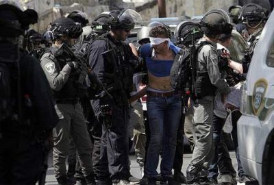 İsrail askerleri 23 Filistinliyi gözaltına aldı