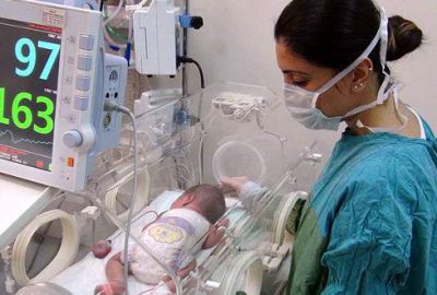 3 saatlik bebeğe 4 saatlik ameliyat