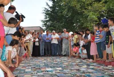Mersinli yazarlardan ’Kitap Yolu’ etkinliği