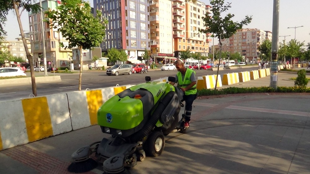 Batman’da sıcak havalar bunaltıyor Batman’da sıcak havalar bunaltıyor