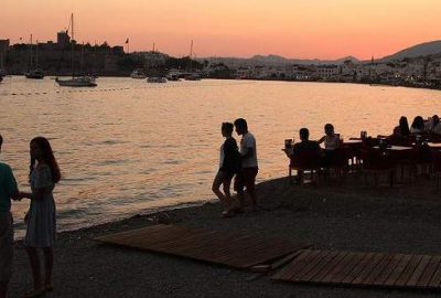 Ege Denizi'nde meydana gelen 6,5 büyüklüğündeki depremin en çok hissedildiği